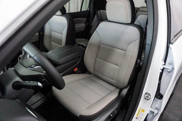 new 2025 Chevrolet Traverse car, priced at $43,856