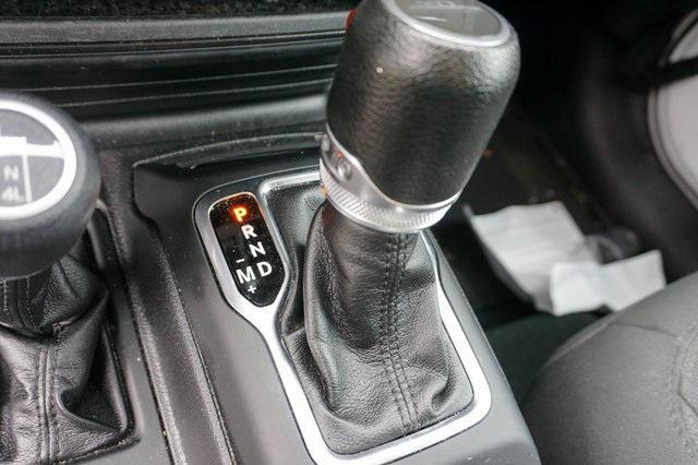 used 2023 Jeep Gladiator car, priced at $27,011