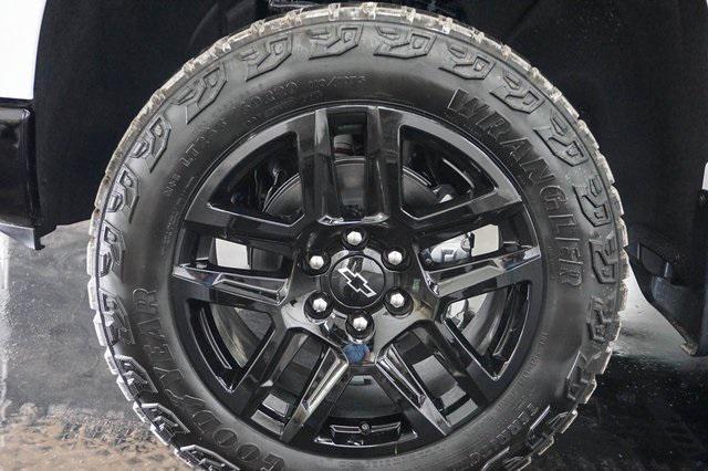 new 2025 Chevrolet Silverado 1500 car, priced at $48,574