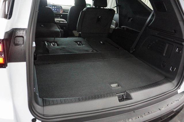 new 2026 Chevrolet Traverse car, priced at $46,400