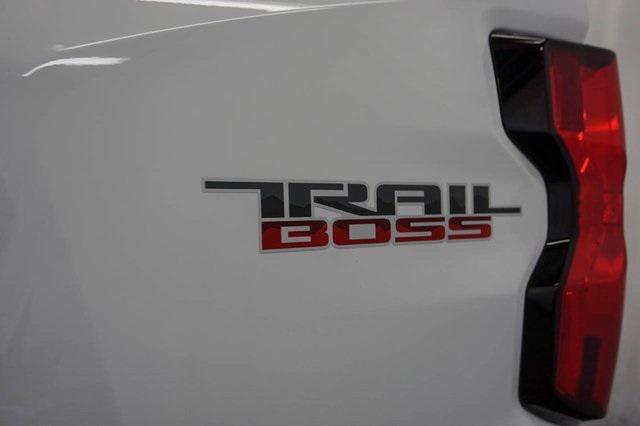 new 2025 Chevrolet Colorado car, priced at $40,558