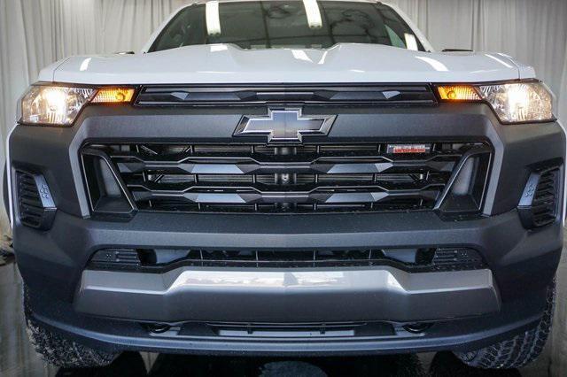 new 2025 Chevrolet Colorado car, priced at $40,558