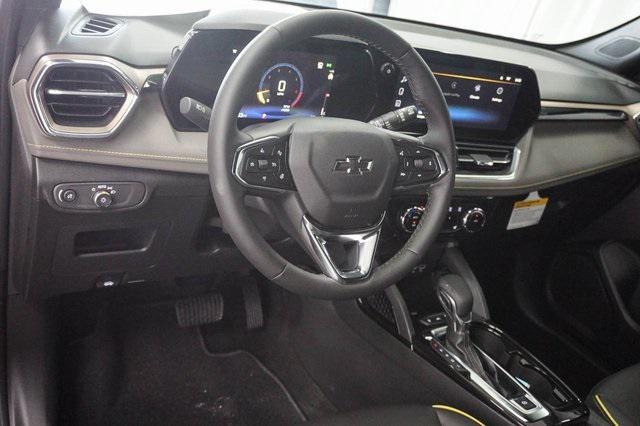 new 2025 Chevrolet TrailBlazer car, priced at $27,968