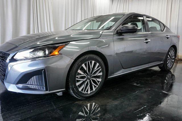 used 2024 Nissan Altima car, priced at $19,900
