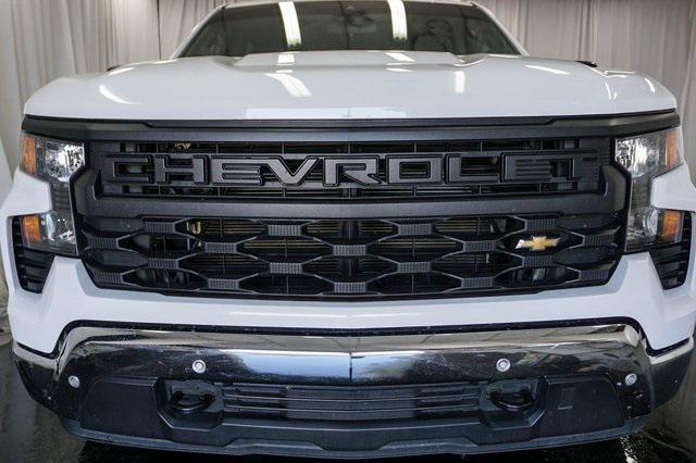 used 2024 Chevrolet Silverado 1500 car, priced at $34,124