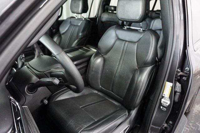 used 2023 Jeep Wagoneer car, priced at $44,200