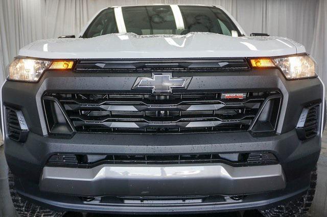 new 2025 Chevrolet Colorado car, priced at $44,335