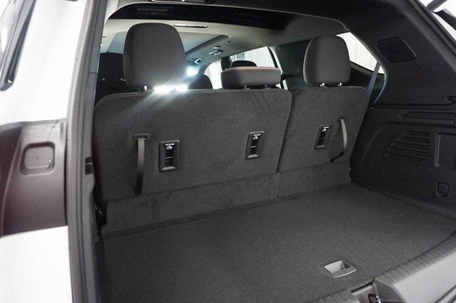 new 2025 Chevrolet Traverse car, priced at $45,235