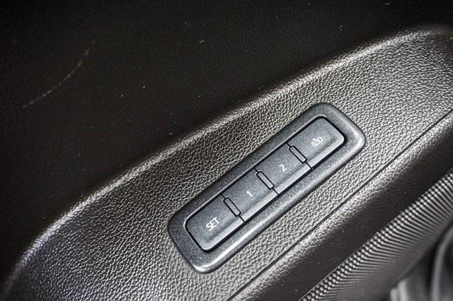 used 2019 GMC Yukon car, priced at $31,911