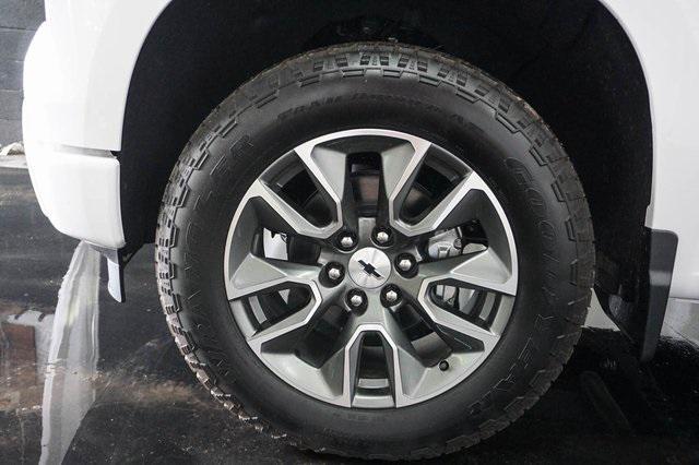new 2025 Chevrolet Silverado 1500 car, priced at $55,597