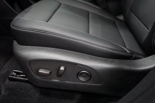 new 2026 Chevrolet Traverse car, priced at $44,665