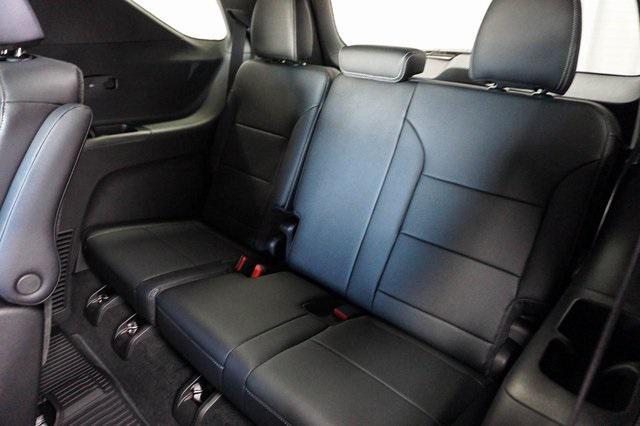 new 2026 Chevrolet Traverse car, priced at $44,665