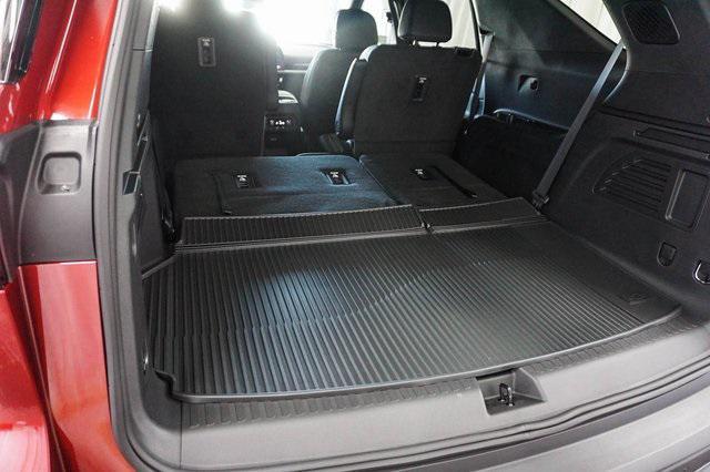 new 2026 Chevrolet Traverse car, priced at $44,665