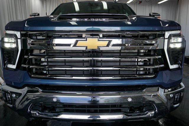 new 2025 Chevrolet Silverado 2500 car, priced at $73,644