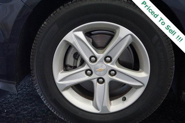 used 2022 Chevrolet Malibu car, priced at $16,000