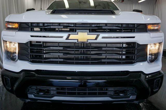 new 2025 Chevrolet Silverado 2500 car, priced at $51,681