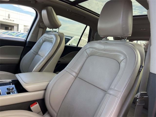 used 2022 Lincoln Aviator car, priced at $46,694