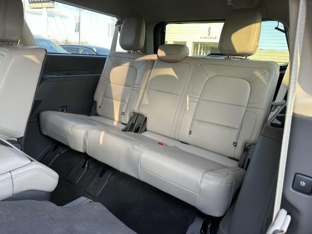 used 2022 Lincoln Navigator L car, priced at $72,547