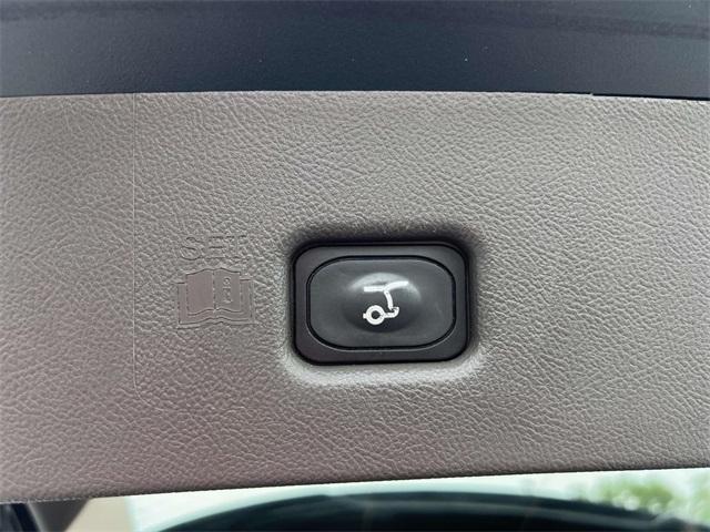 used 2021 Lincoln Nautilus car, priced at $29,657
