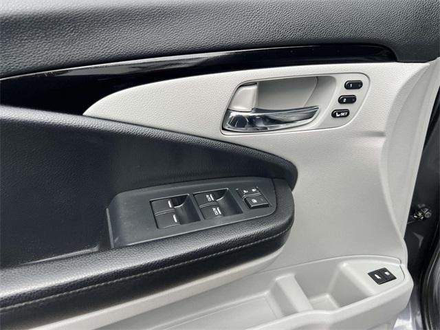 used 2020 Honda Pilot car, priced at $31,941