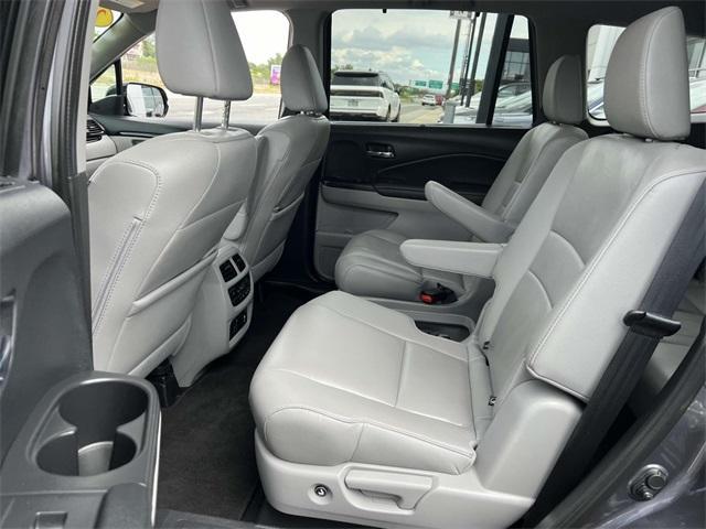 used 2020 Honda Pilot car, priced at $31,941
