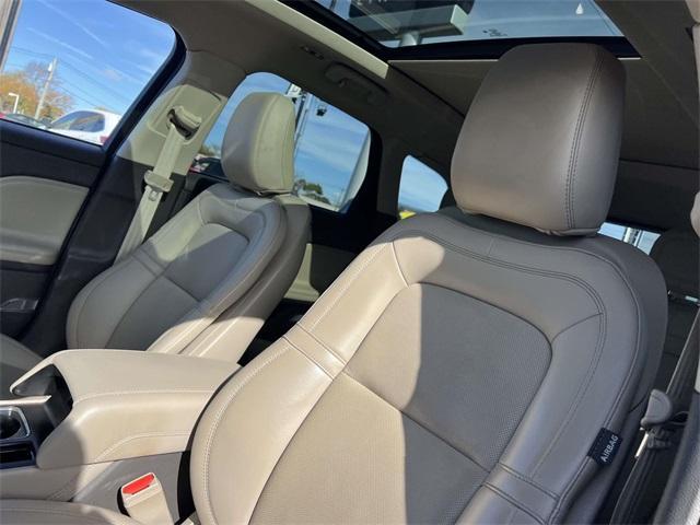 used 2022 Lincoln Corsair car, priced at $29,433