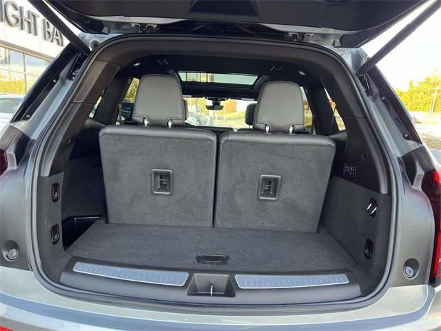used 2023 Cadillac XT6 car, priced at $37,963