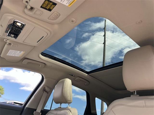 used 2022 Lincoln Corsair car, priced at $31,262