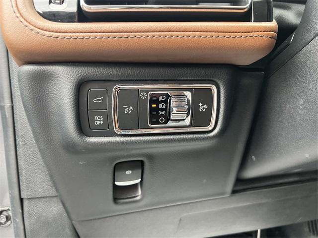 used 2022 Lincoln Nautilus car, priced at $42,895