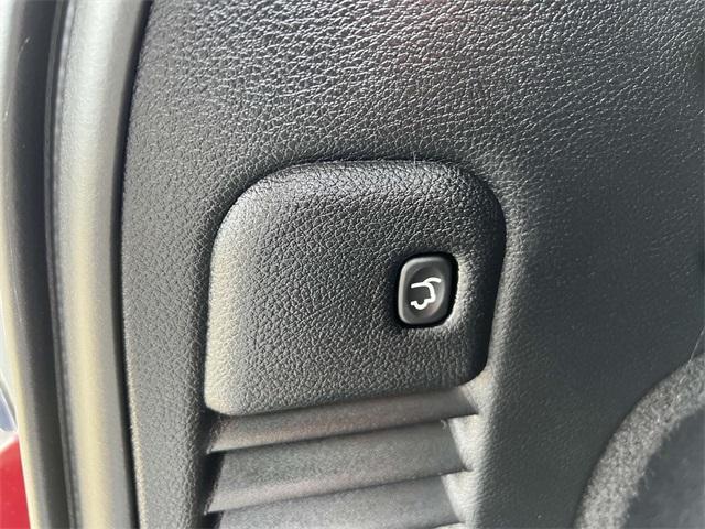 used 2019 Jeep Grand Cherokee car, priced at $29,737