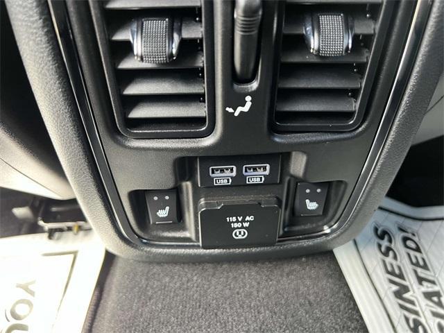 used 2019 Jeep Grand Cherokee car, priced at $29,737