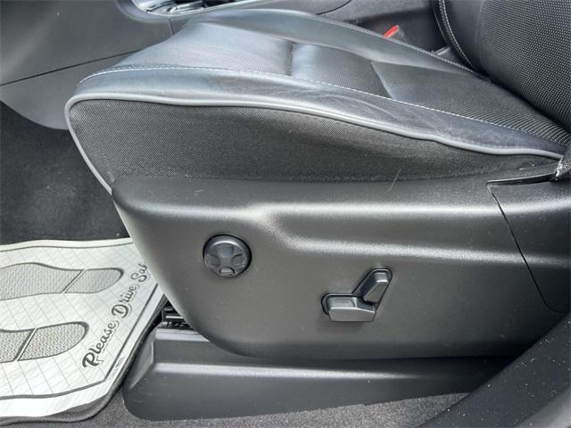 used 2019 Jeep Grand Cherokee car, priced at $29,737