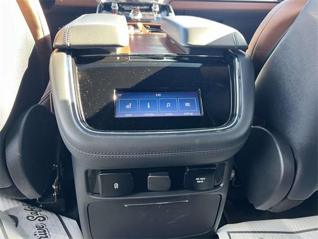 used 2022 Lincoln Navigator car, priced at $61,989