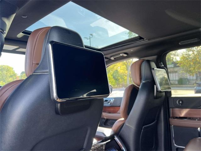 used 2022 Lincoln Navigator car, priced at $61,989