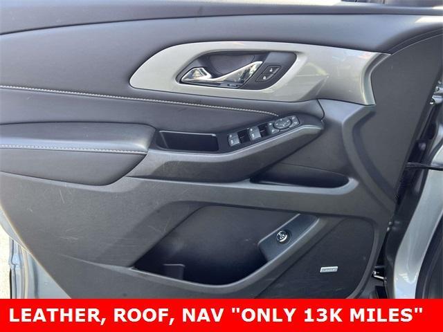 used 2023 Chevrolet Traverse car, priced at $32,474
