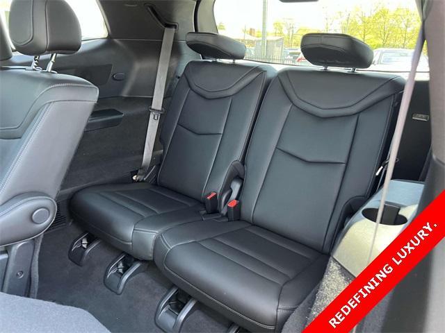 used 2022 Cadillac XT6 car, priced at $38,460
