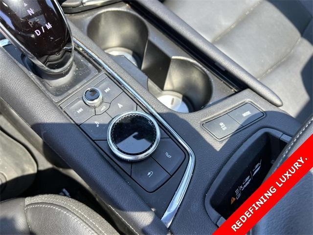 used 2022 Cadillac XT6 car, priced at $38,460