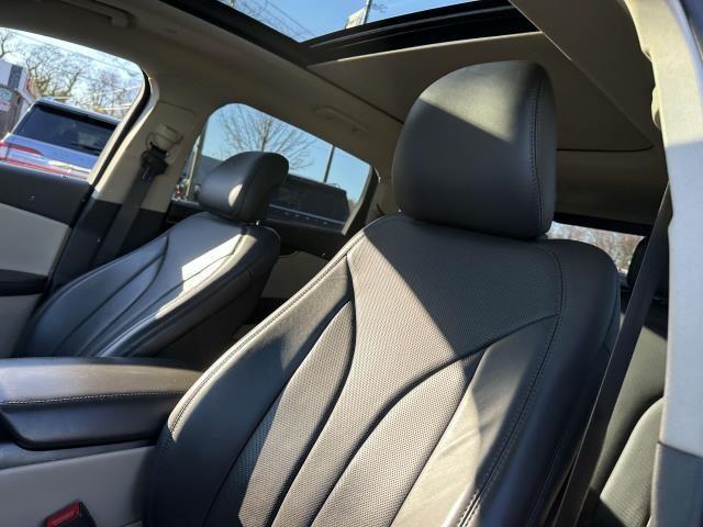 used 2019 Lincoln Nautilus car, priced at $23,709