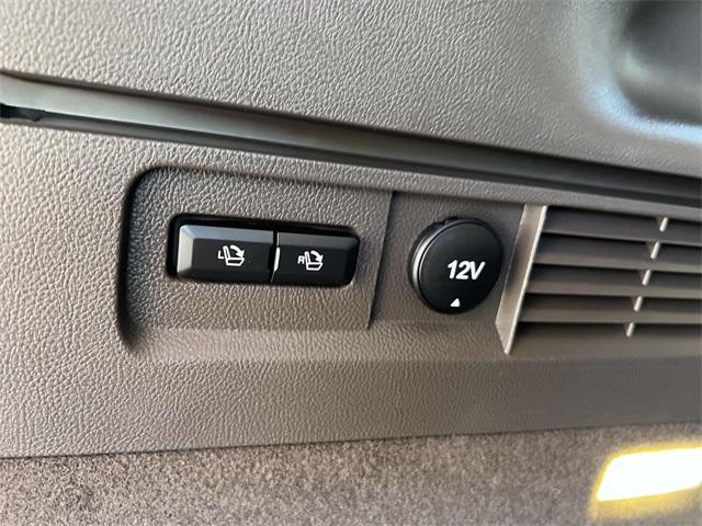 used 2021 Lincoln Nautilus car, priced at $31,699