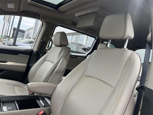 used 2022 Honda Odyssey car, priced at $38,413