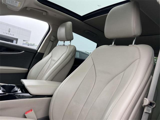 used 2021 Lincoln Nautilus car, priced at $35,421