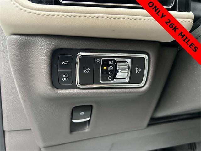 used 2021 Lincoln Nautilus car, priced at $33,750