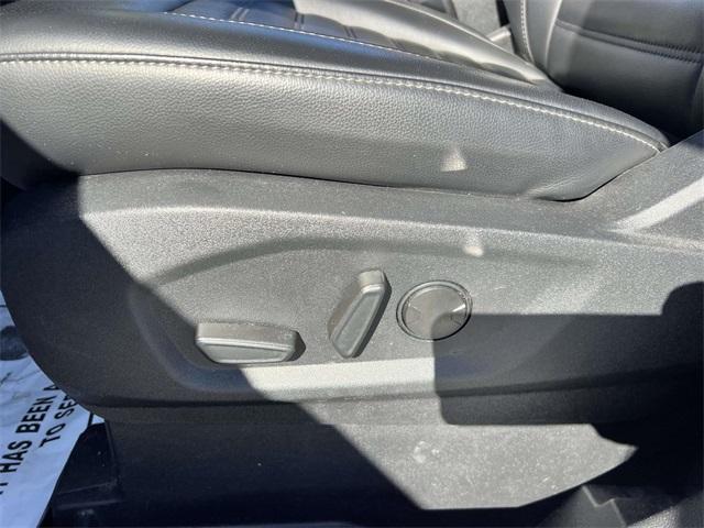 used 2024 Ford Edge car, priced at $23,973