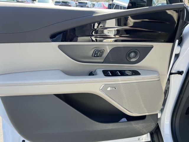 used 2024 Lincoln Nautilus car, priced at $52,995