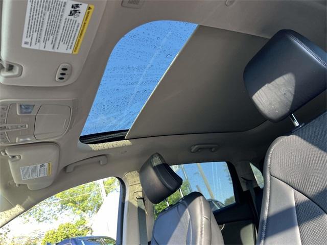 used 2021 Lincoln Nautilus car, priced at $31,376