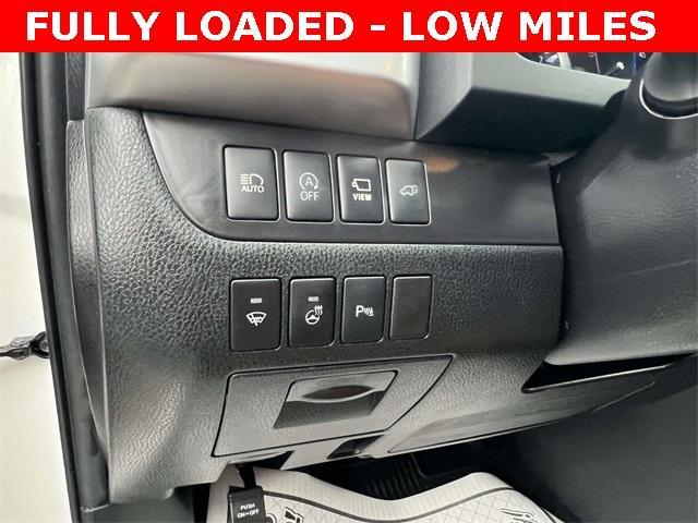 used 2019 Toyota Highlander car, priced at $32,988
