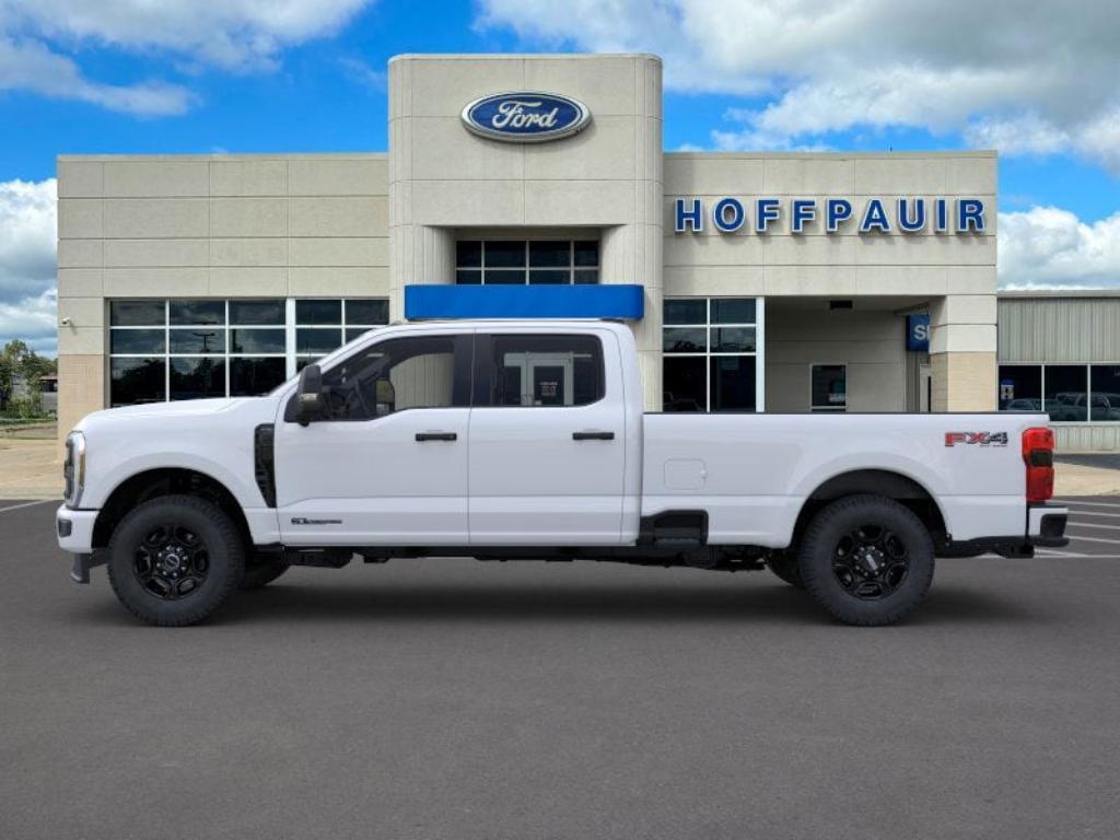 new 2024 Ford F-350 car