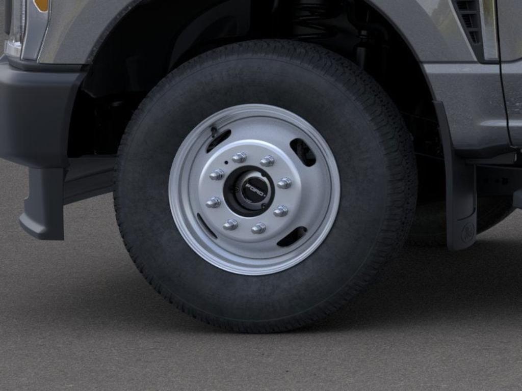 new 2025 Ford F-350 car