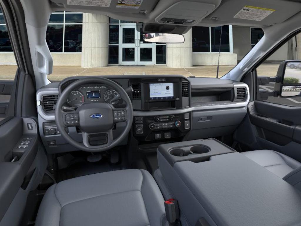 new 2025 Ford F-350 car