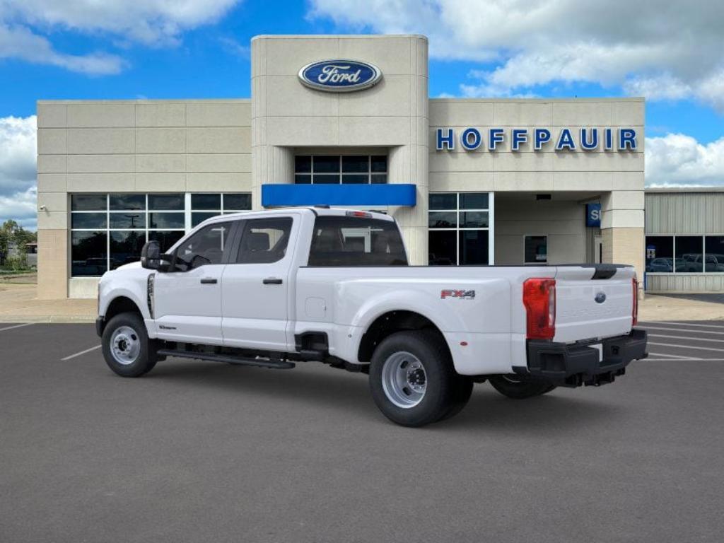 new 2025 Ford F-350 car